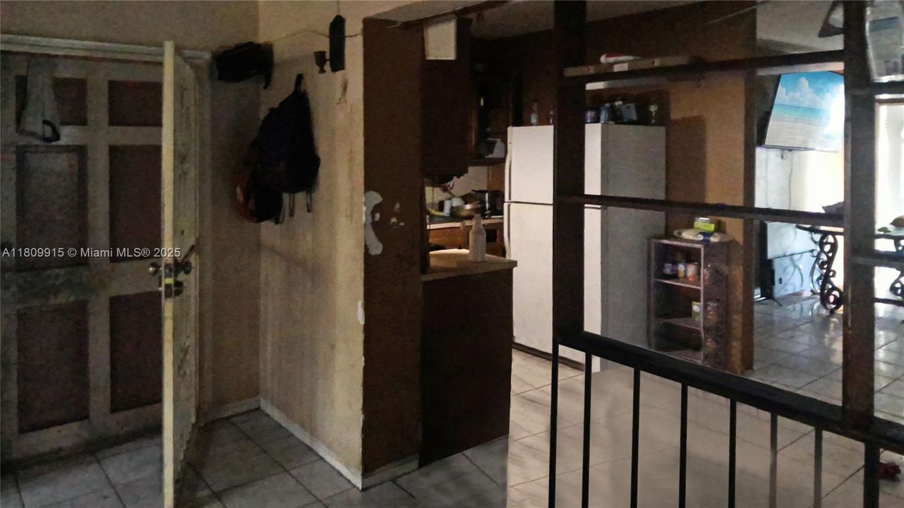 PHOTO ENHANCED TO SHOW POTENTIAL. PLEASE VIEW IN PERSON FOR ACCURACY.