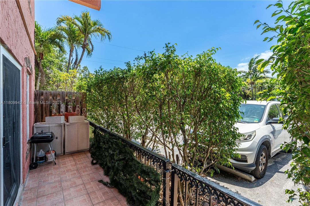 En Venta: $340,000 (3 camas, 2 baños, 1496 Pies cuadrados)