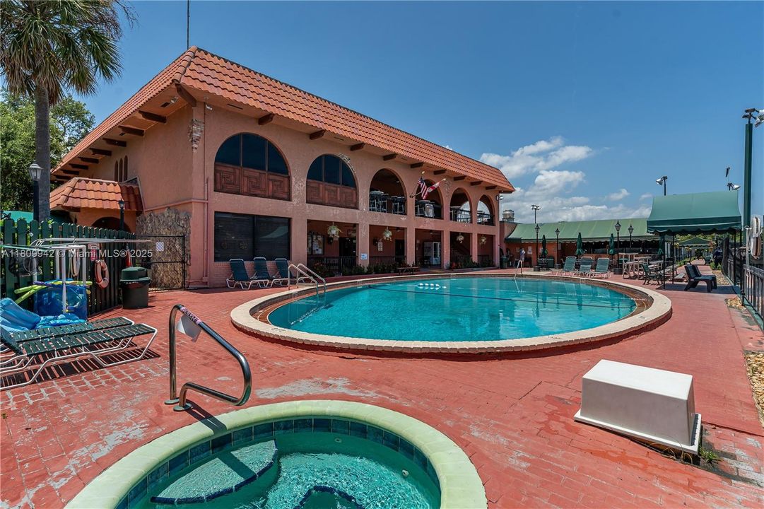 En Venta: $340,000 (3 camas, 2 baños, 1496 Pies cuadrados)