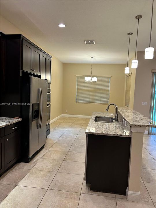 Recently Rented: $5,565 (4 beds, 3 baths, 2712 Square Feet)