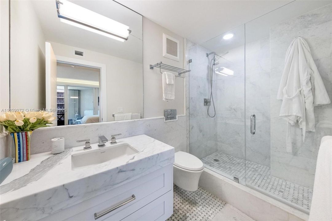 待售: $2,850,000 (3 贝兹, 3 浴室, 2403 平方英尺)