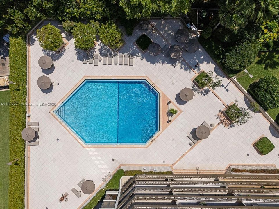 待售: $2,850,000 (3 贝兹, 3 浴室, 2403 平方英尺)