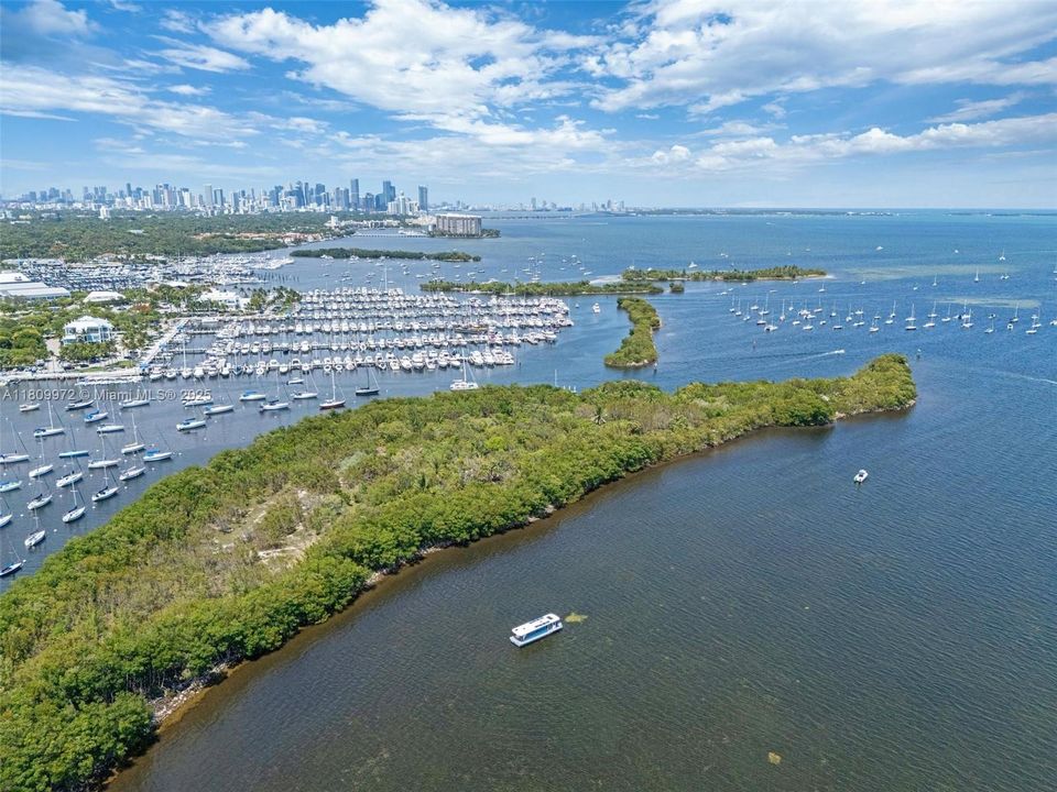 待售: $2,850,000 (3 贝兹, 3 浴室, 2403 平方英尺)