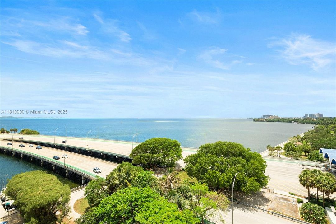 最近售出: $489,000 (1 贝兹, 1 浴室, 804 平方英尺)