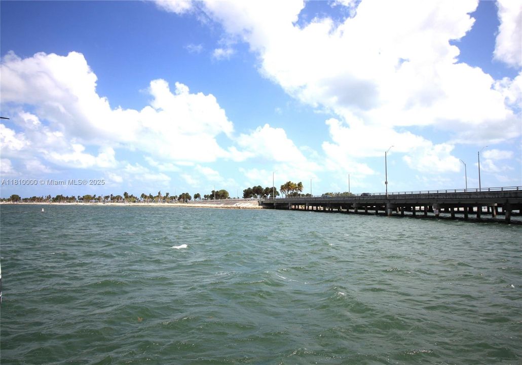 最近售出: $489,000 (1 贝兹, 1 浴室, 804 平方英尺)