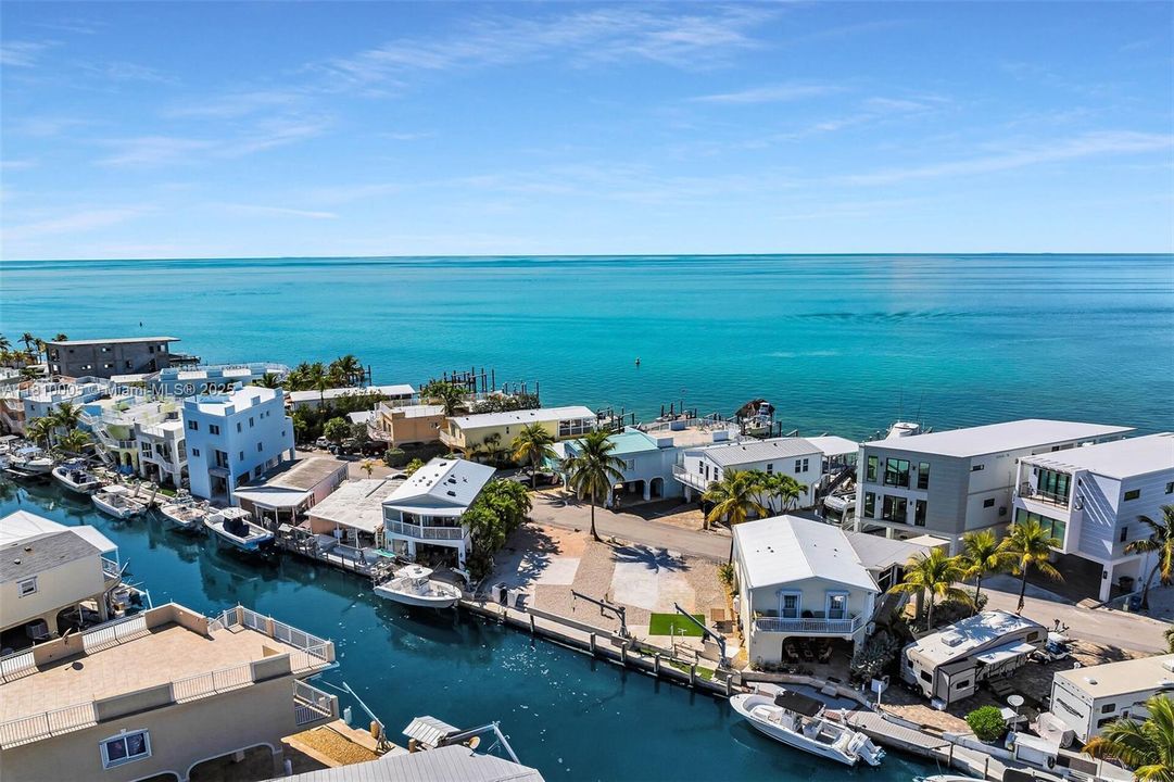 Недавно продано: $1,100,000 (0.04 acres)