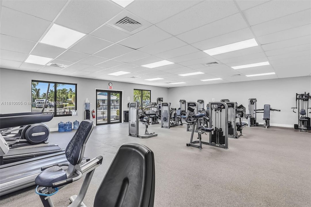 Недавно продано: $1,100,000 (0.04 acres)