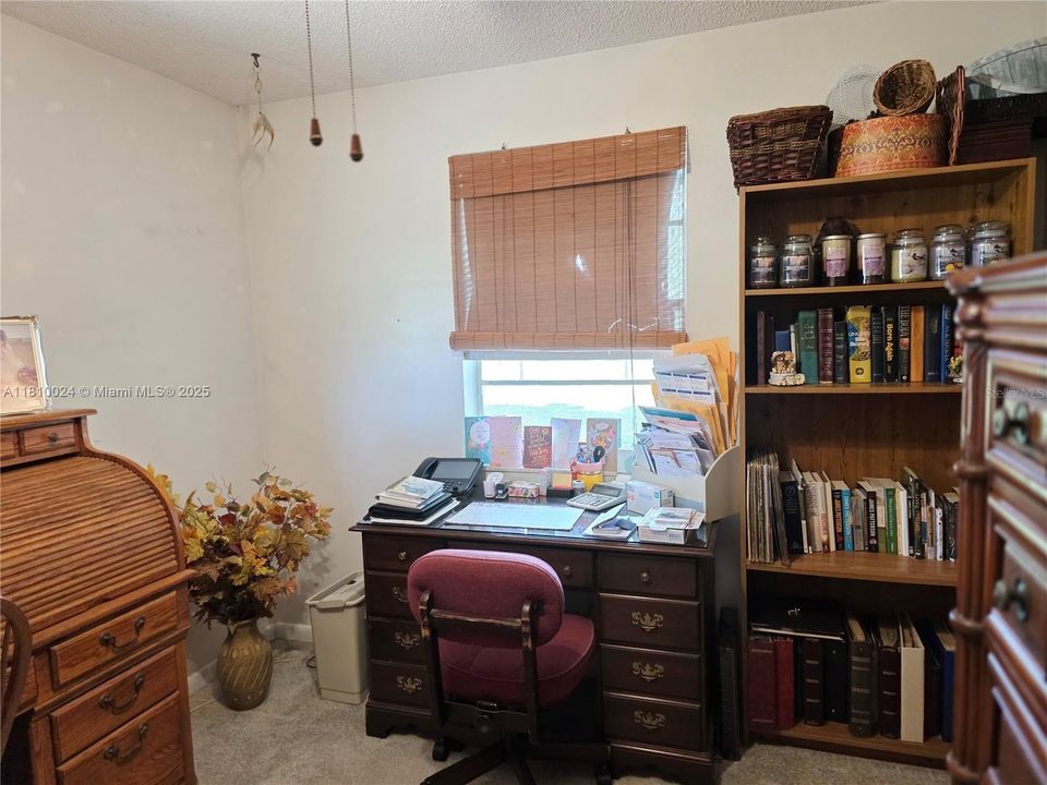 Vendido Recientemente: $249,000 (3 camas, 1 baños, 1323 Pies cuadrados)