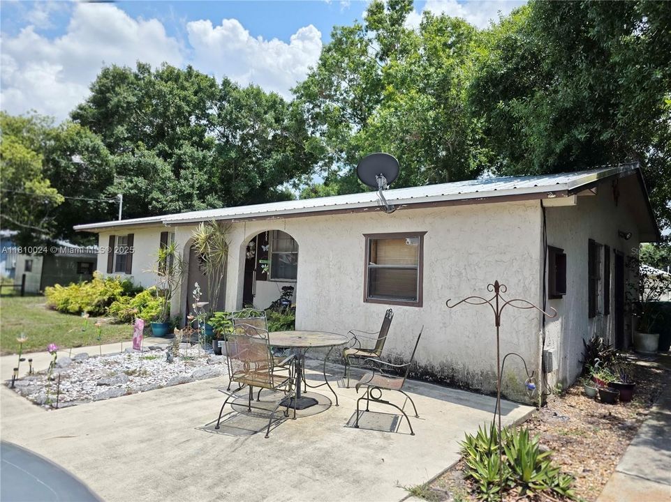 Vendido Recientemente: $249,000 (3 camas, 1 baños, 1323 Pies cuadrados)