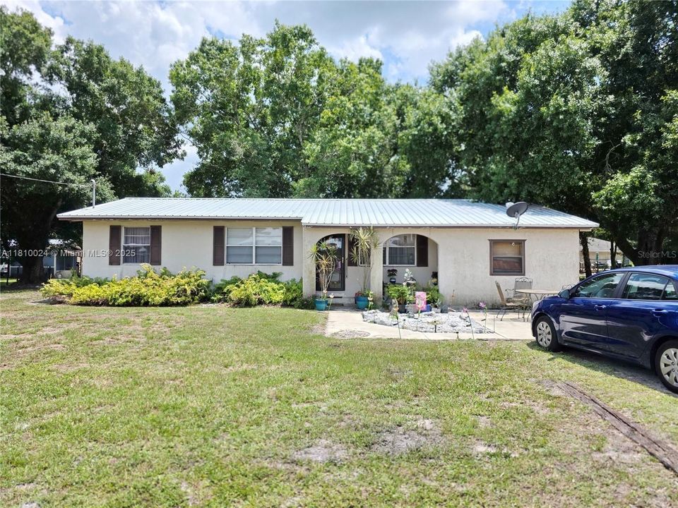 Vendido Recientemente: $249,000 (3 camas, 1 baños, 1323 Pies cuadrados)