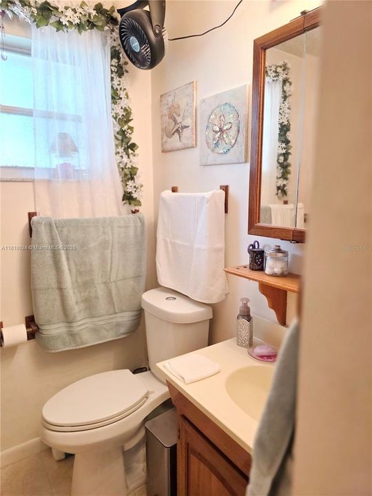 Vendido Recientemente: $249,000 (3 camas, 1 baños, 1323 Pies cuadrados)