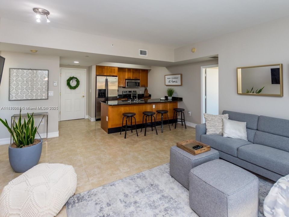 For Sale: $623,900 (2 beds, 2 baths, 970 Square Feet)