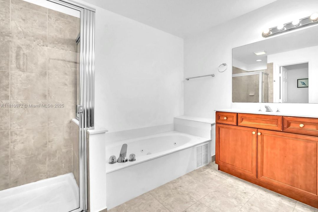 На продажу: $619,000 (4 спален, 3 ванн, 2172 Квадратных фут)