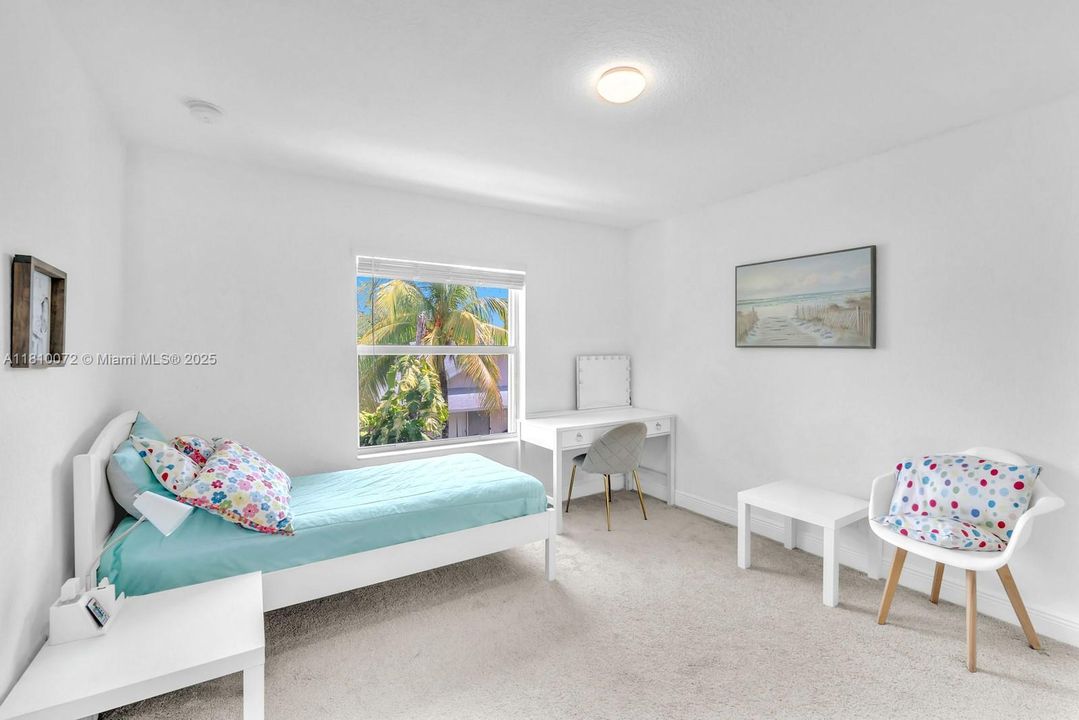 На продажу: $619,000 (4 спален, 3 ванн, 2172 Квадратных фут)