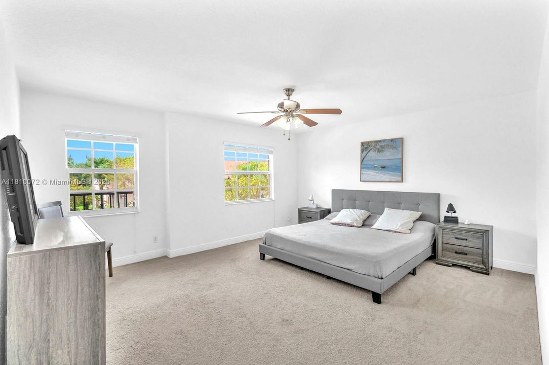 На продажу: $619,000 (4 спален, 3 ванн, 2172 Квадратных фут)