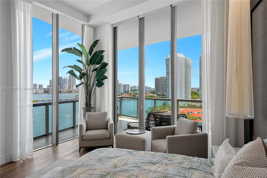 待售: $3,250,000 (4 贝兹, 5 浴室, 2518 平方英尺)