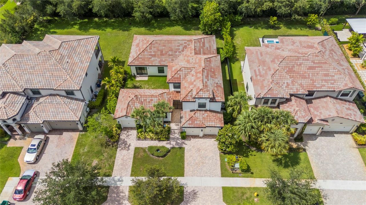 Active With Contract: $1,350,000 (5 beds, 4 baths, 3798 Square Feet)