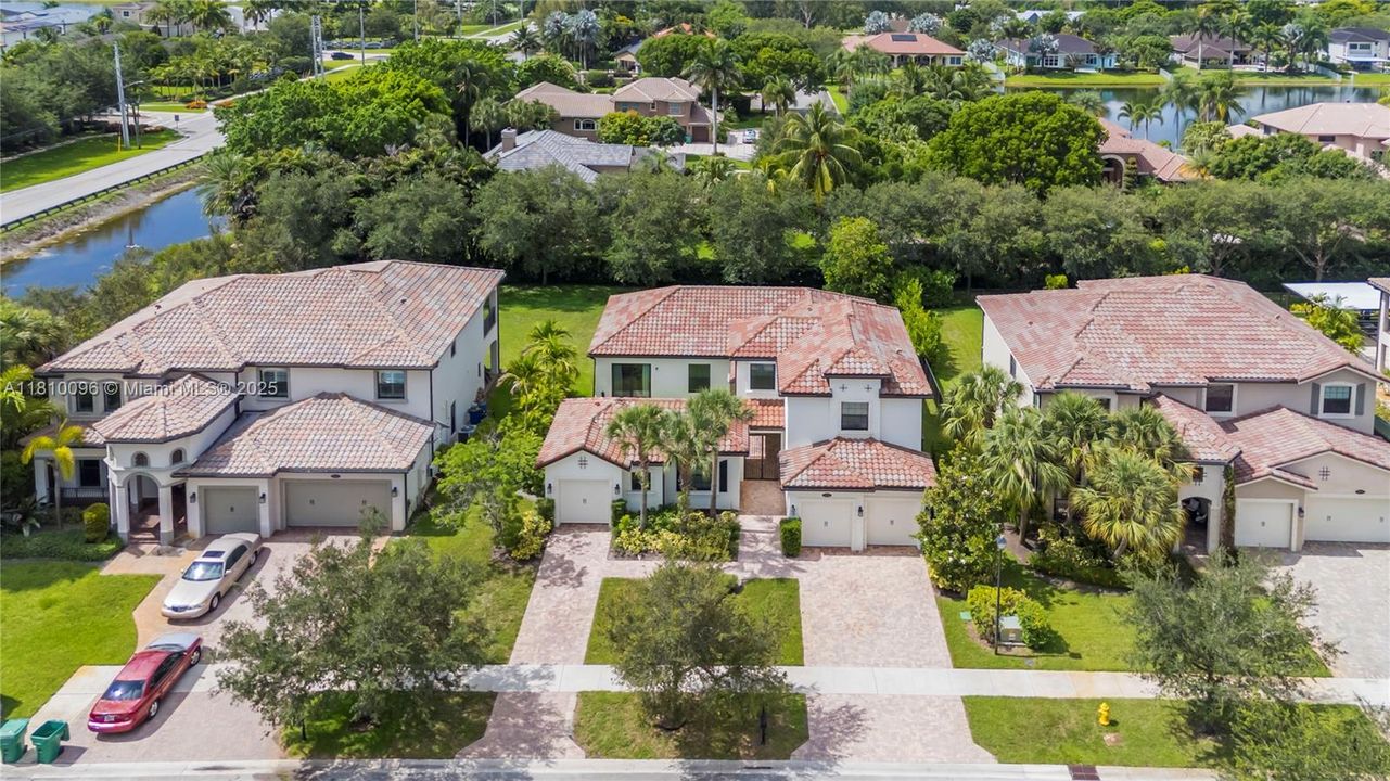 Active With Contract: $1,350,000 (5 beds, 4 baths, 3798 Square Feet)