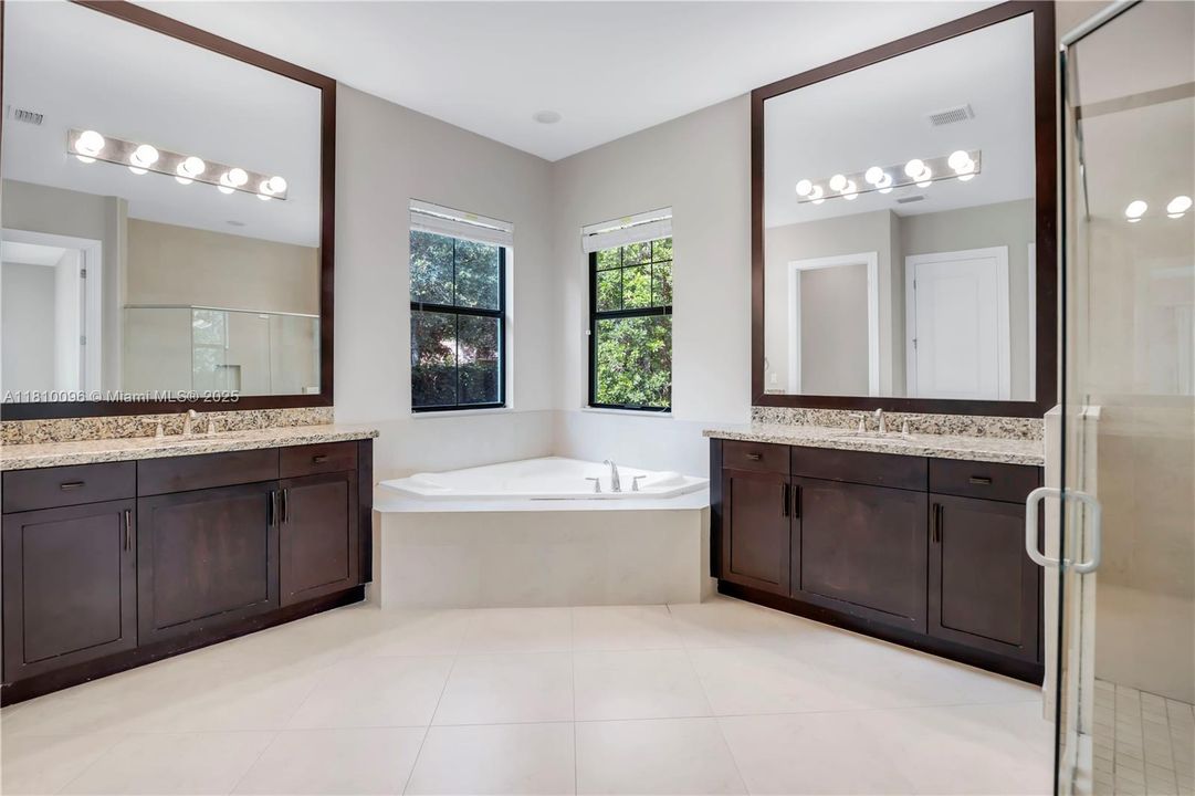 Active With Contract: $1,350,000 (5 beds, 4 baths, 3798 Square Feet)