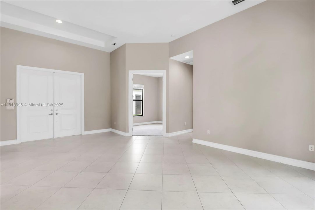 Active With Contract: $1,350,000 (5 beds, 4 baths, 3798 Square Feet)