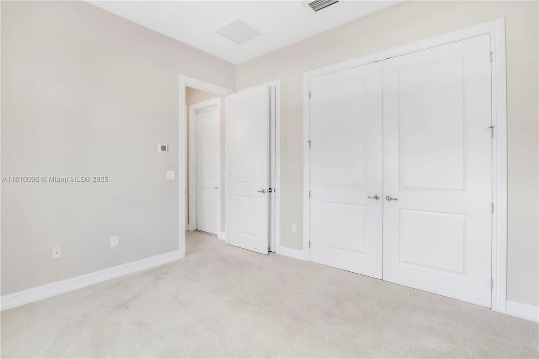 Active With Contract: $1,350,000 (5 beds, 4 baths, 3798 Square Feet)