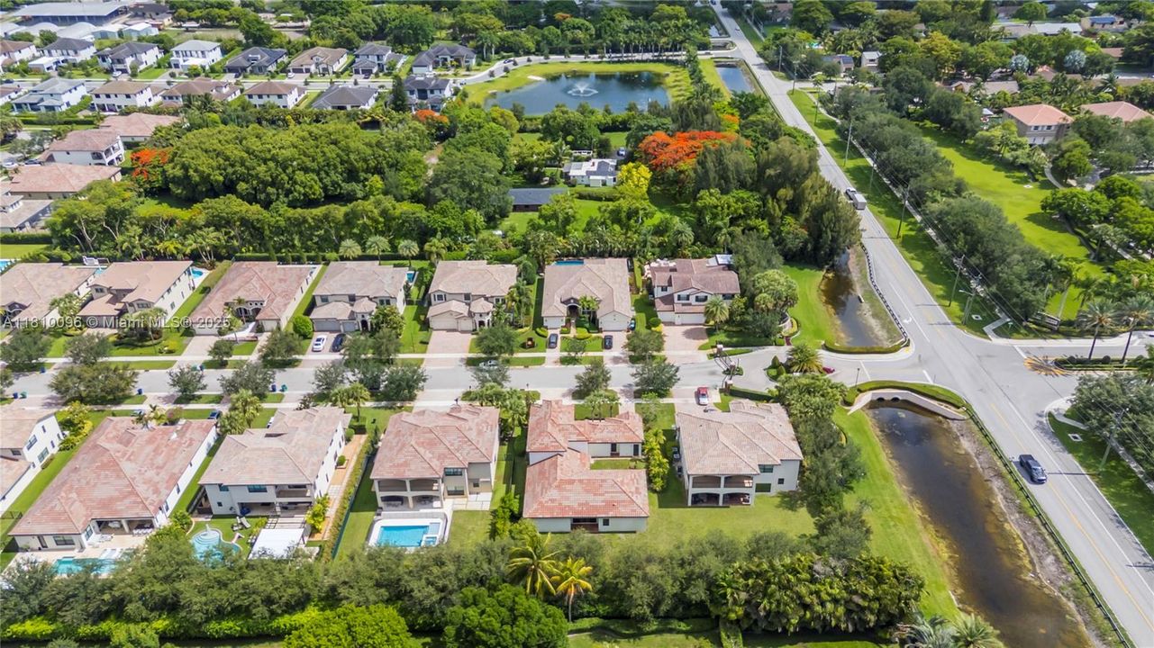 Active With Contract: $1,350,000 (5 beds, 4 baths, 3798 Square Feet)