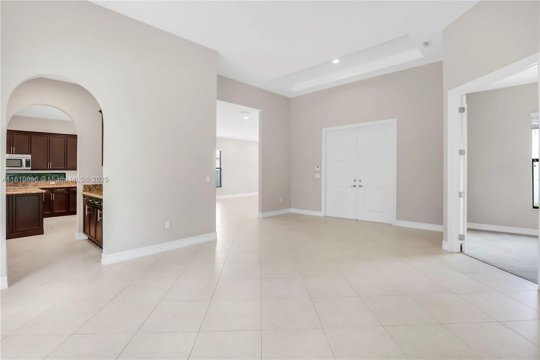 Active With Contract: $1,350,000 (5 beds, 4 baths, 3798 Square Feet)