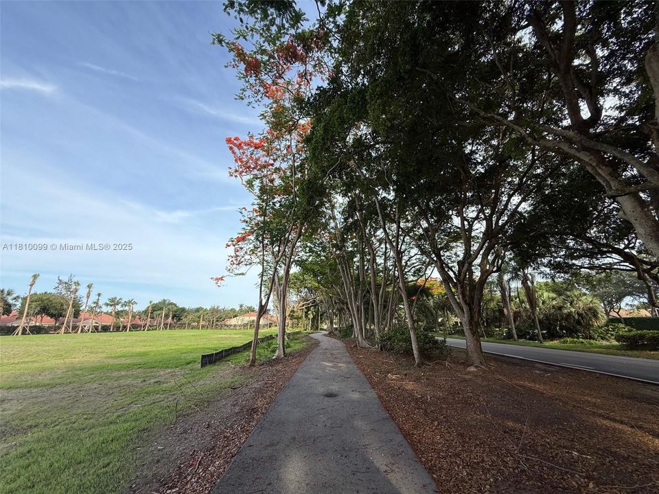 For Sale: $2,995,000 (2.39 acres)