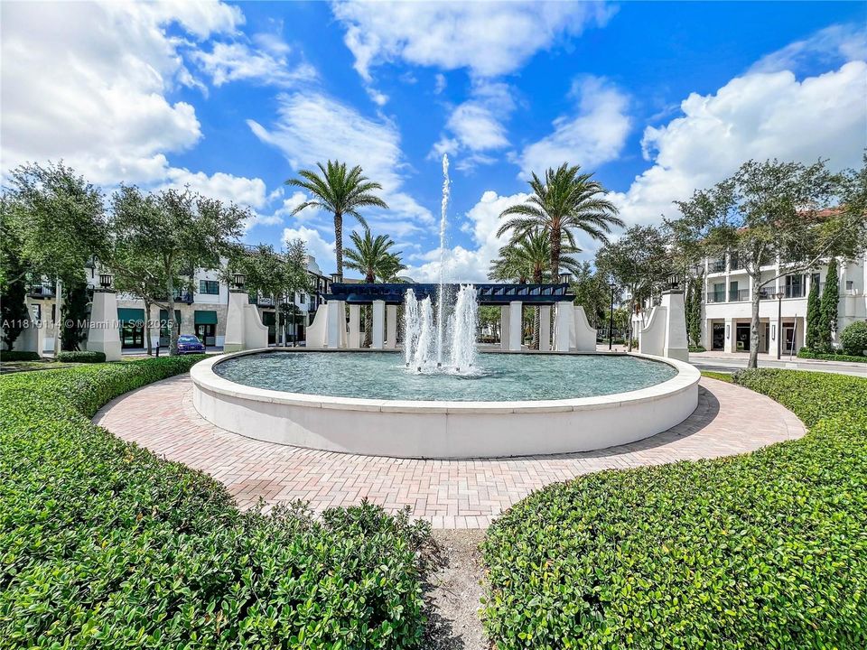 Недавно продано: $505,000 (3 спален, 2 ванн, 1608 Квадратных фут)