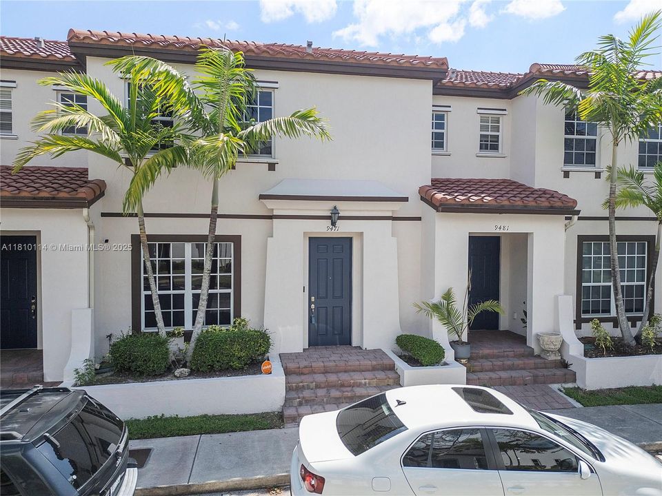 Недавно продано: $505,000 (3 спален, 2 ванн, 1608 Квадратных фут)