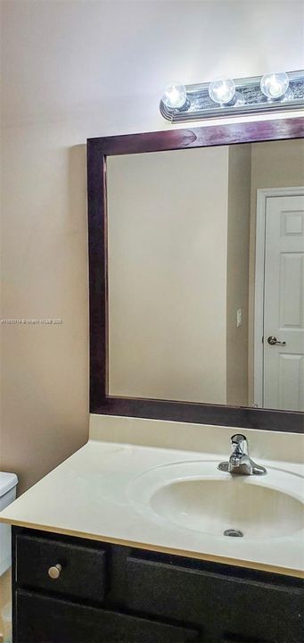 Недавно продано: $505,000 (3 спален, 2 ванн, 1608 Квадратных фут)