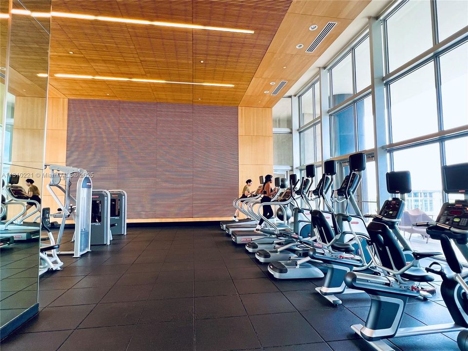 На продажу: $397,500 (1 спален, 1 ванн, 588 Квадратных фут)