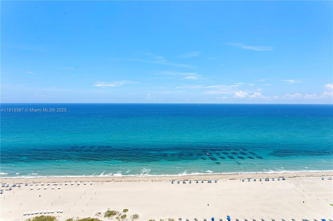 Activo con contrato: $8,000 (2 camas, 2 baños, 1381 Pies cuadrados)