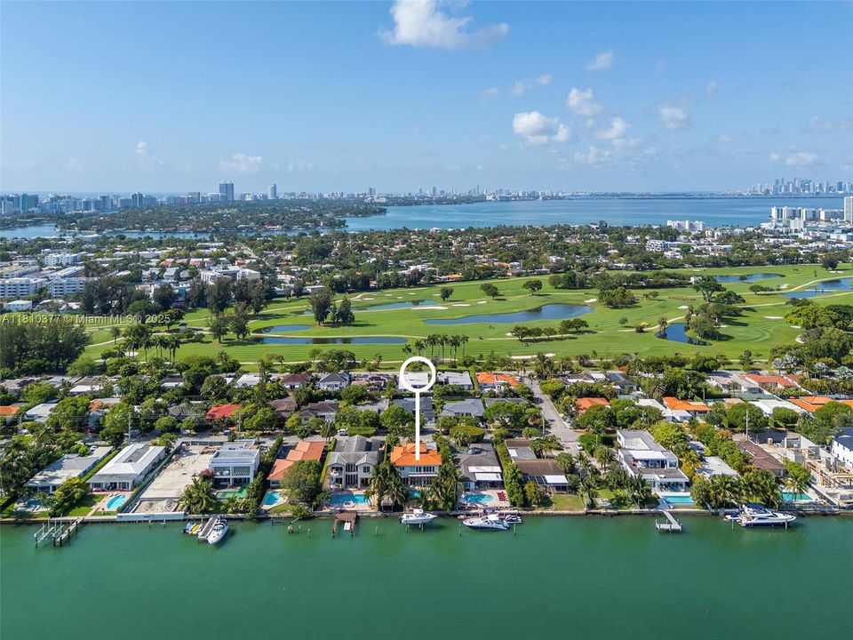 Active With Contract: $6,100,000 (4 beds, 3 baths, 4502 Square Feet)