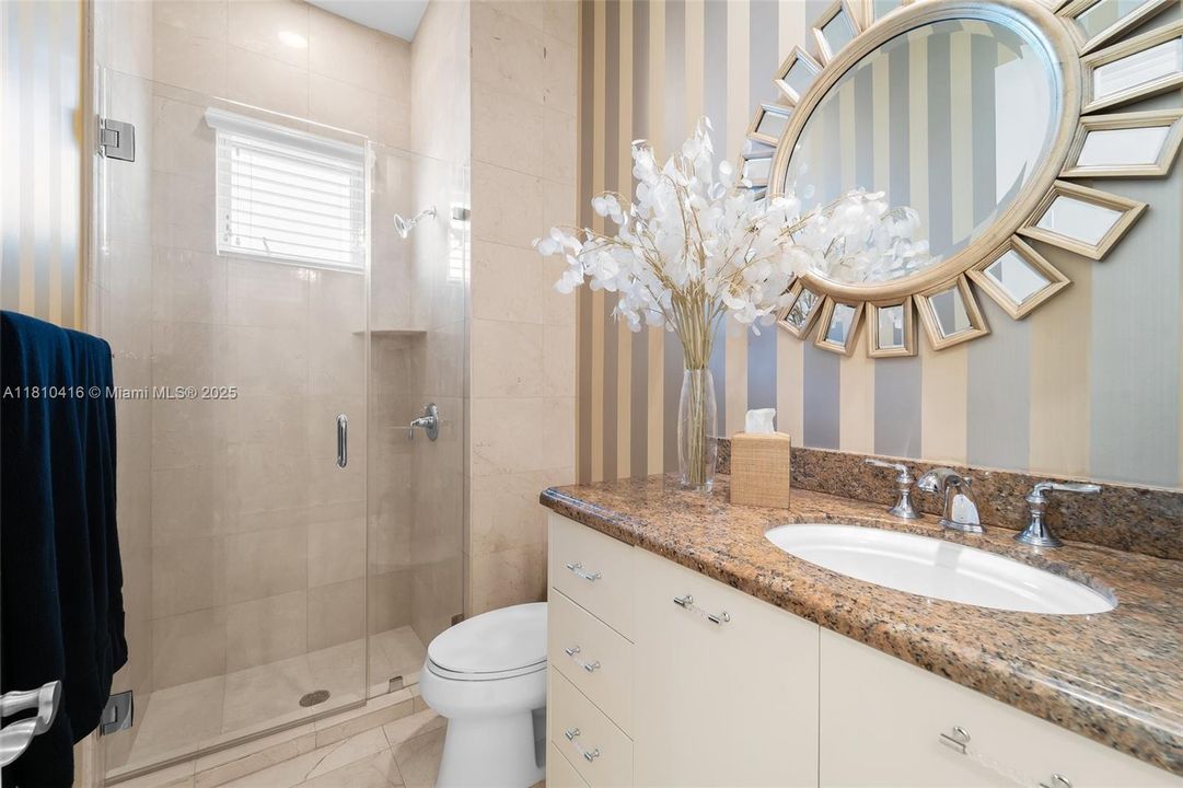 For Sale: $4,370,000 (6 beds, 6 baths, 4167 Square Feet)