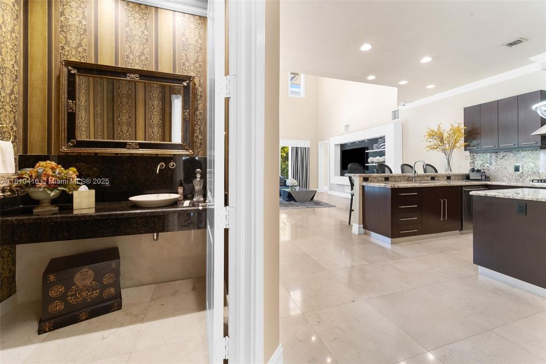 For Sale: $4,370,000 (6 beds, 6 baths, 4167 Square Feet)