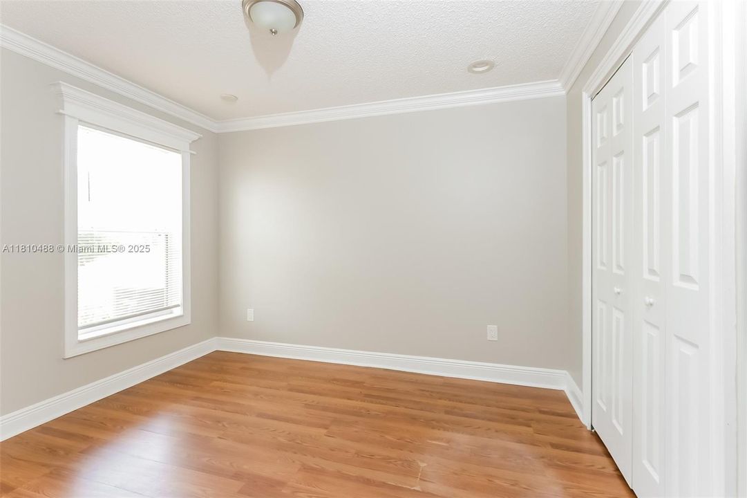 Recently Rented: $2,190 (3 beds, 2 baths, 1440 Square Feet)