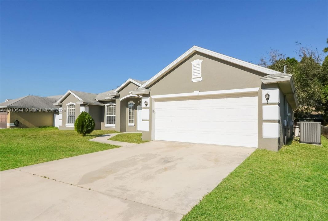 最近租的: $2,540 (3 贝兹, 2 浴室, 1800 平方英尺)