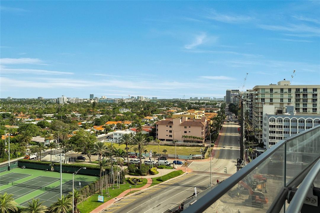 Recently Sold: $4,250,000 (2 beds, 2 baths, 1522 Square Feet)