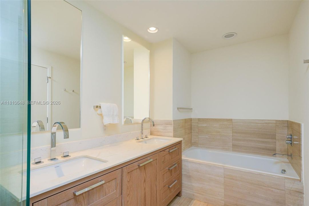 For Sale: $3,650,000 (2 beds, 3 baths, 1830 Square Feet)