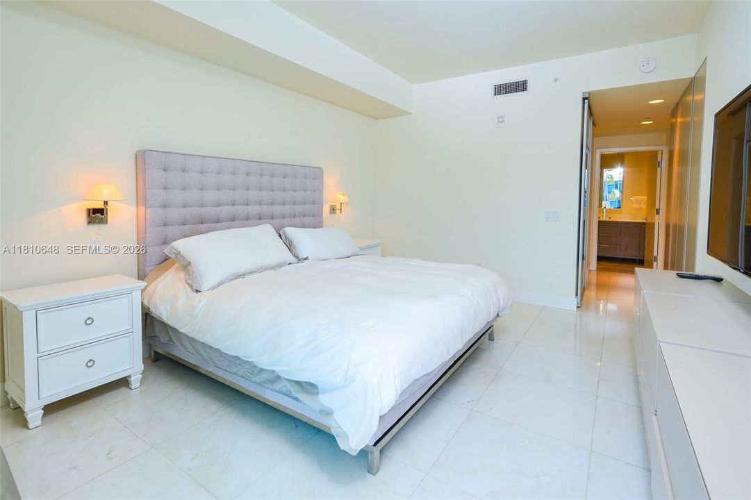 For Sale: $3,650,000 (2 beds, 3 baths, 1830 Square Feet)