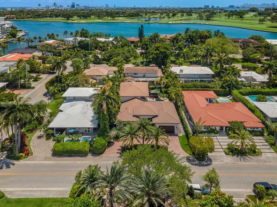 En Venta: $6,250,000 (4 camas, 4 baños, 3363 Pies cuadrados)
