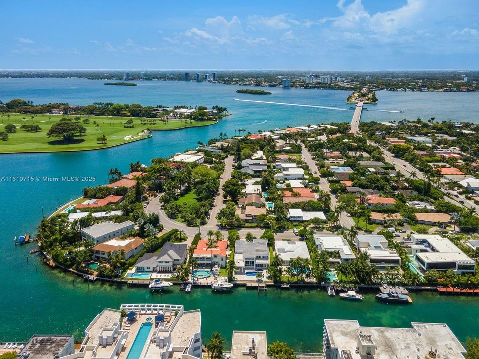 En Venta: $6,250,000 (4 camas, 4 baños, 3363 Pies cuadrados)