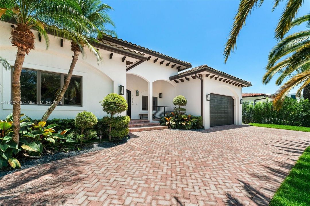 En Venta: $6,250,000 (4 camas, 4 baños, 3363 Pies cuadrados)