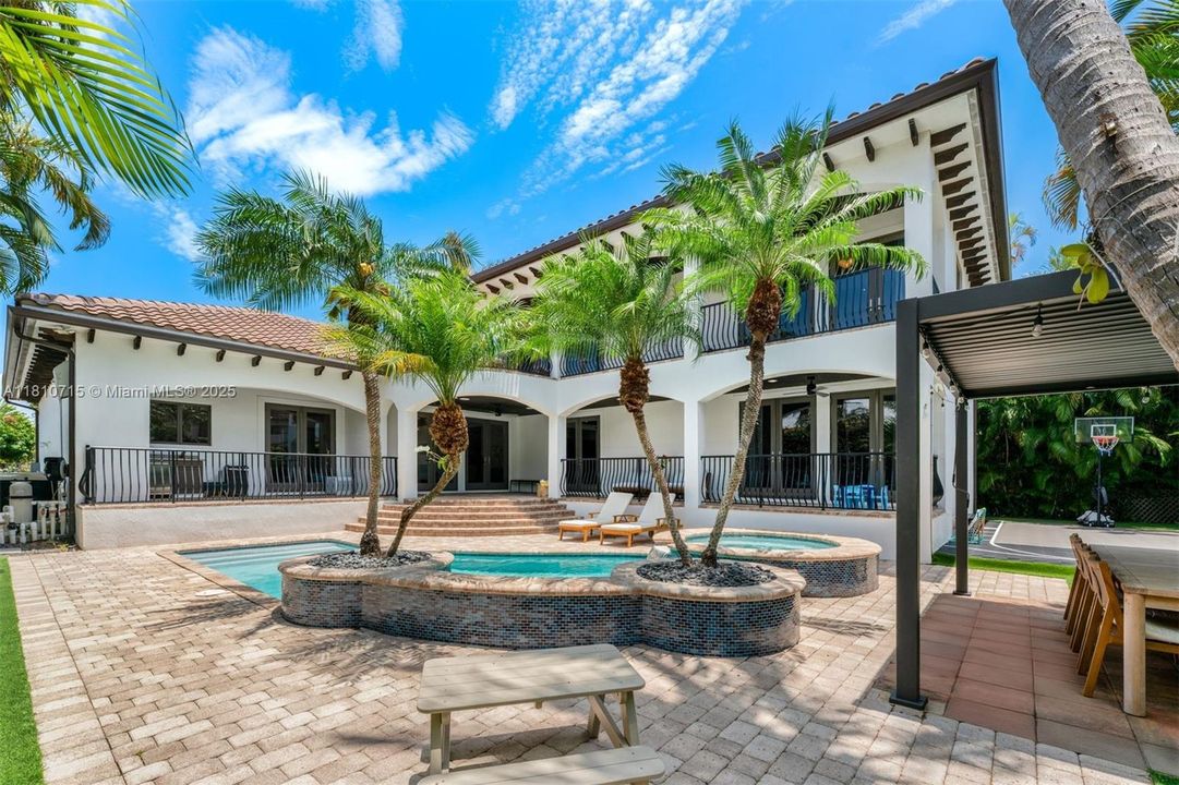 En Venta: $6,250,000 (4 camas, 4 baños, 3363 Pies cuadrados)