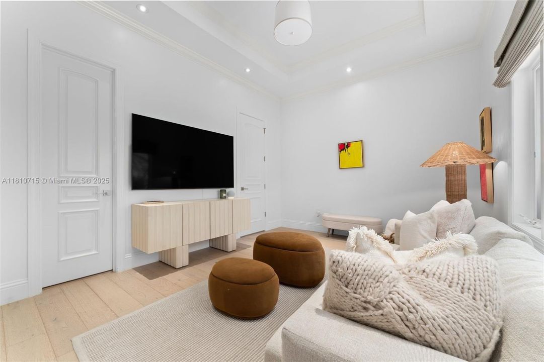 En Venta: $6,250,000 (4 camas, 4 baños, 3363 Pies cuadrados)