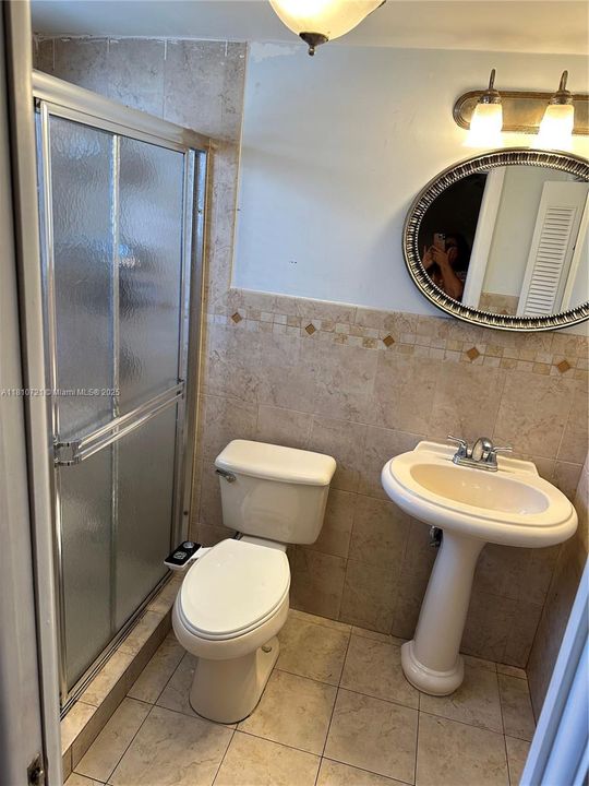 Recently Sold: $190,000 (1 beds, 1 baths, 591 Square Feet)