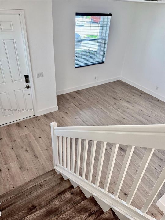 Recientemente alquilado: $2,800 (2 camas, 2 baños, 1422 Pies cuadrados)