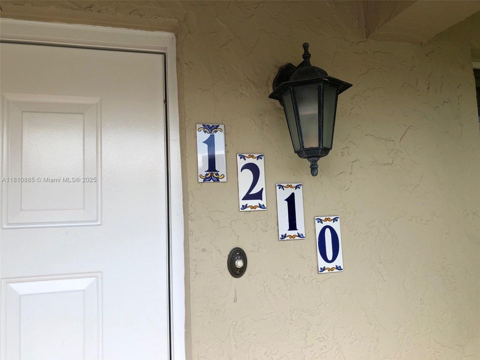 Недавно арендовано: $2,700 (2 спален, 2 ванн, 1070 Квадратных фут)