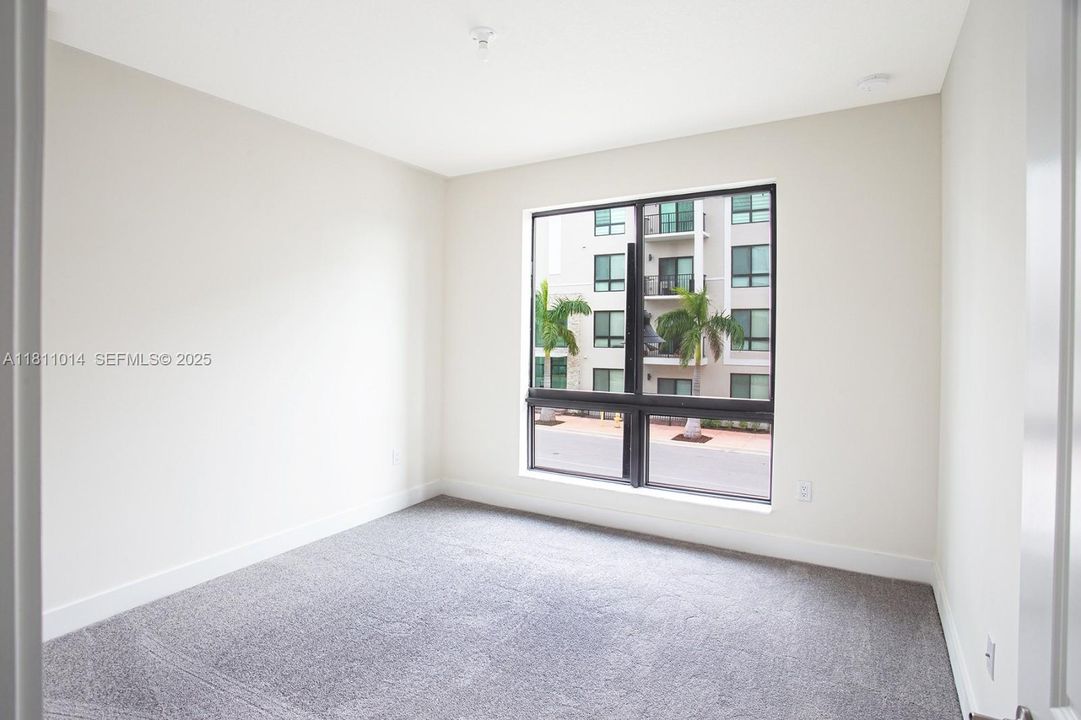 Recientemente alquilado: $3,700 (4 camas, 3 baños, 1506 Pies cuadrados)